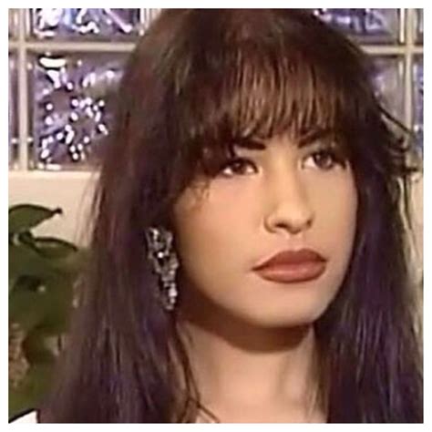 selena quintanilla photoshoot|25 Rare Selena Photos That Serve Up Serious。